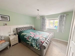 Bed ONe 1- click for photo gallery